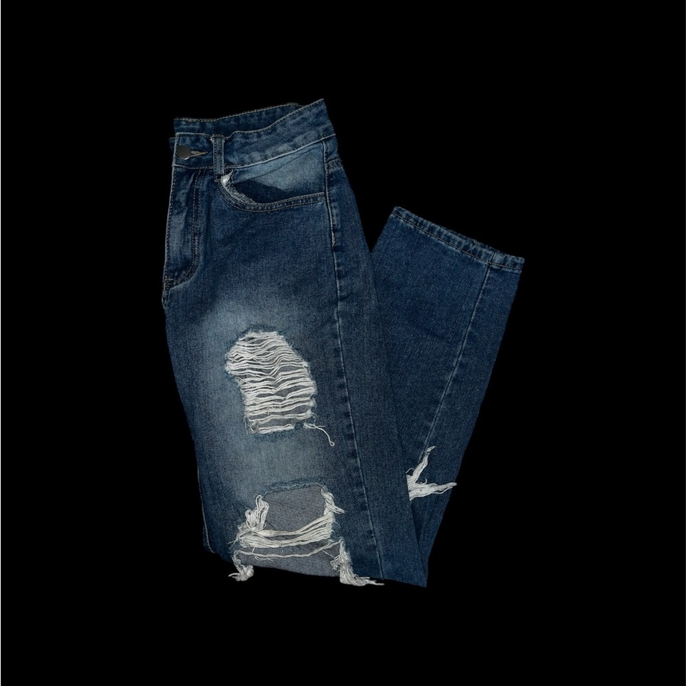 Shein wide-leg blue jeans, size medium.